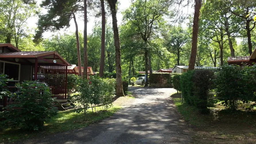 Camping Eden Villages Les Truffières de Dordogne