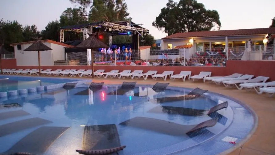 Camping Paradis le Pearl