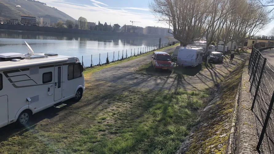 Camping Le Rhône