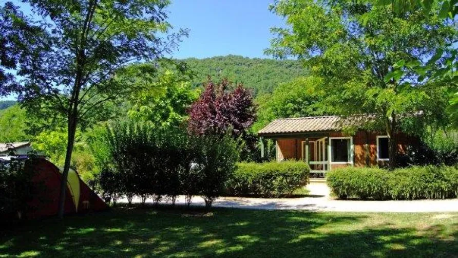 Flower Camping Le Tiradou