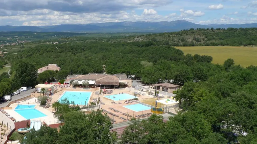 Camping Homair - Domaine de Chaussy