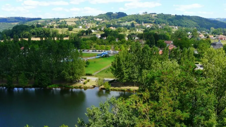 Ushuaïa Villages - Camping Le Port de Lacombe ***