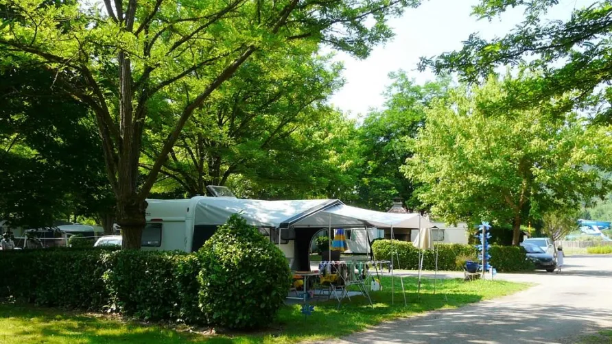 Ushuaïa Villages - Camping Le Port de Lacombe ***
