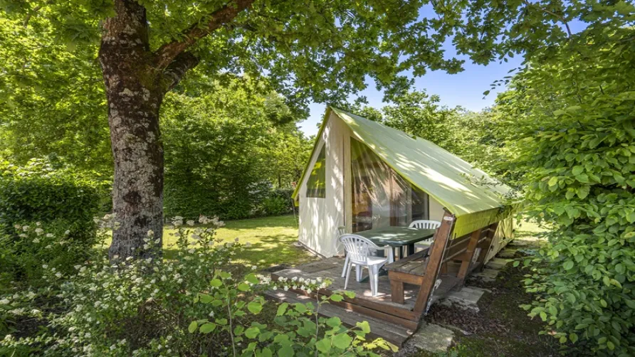 Camping Les Charmes