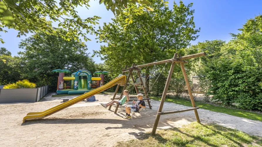 Camping Les Charmes