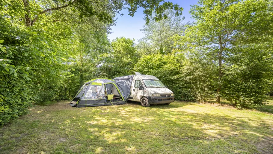 Camping Les Charmes