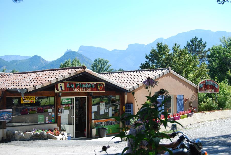 Camping de la Pinède