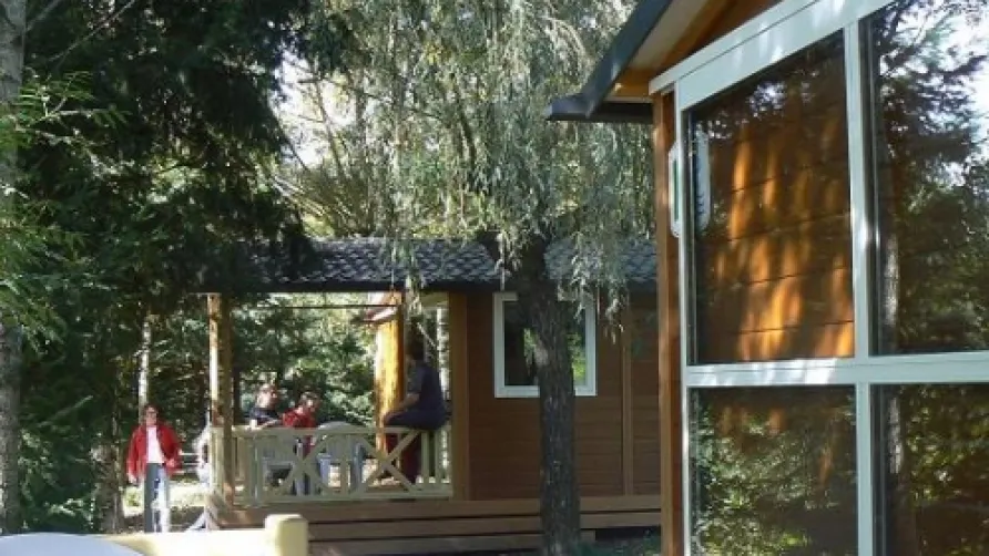 Camping Les Berges Du Doux
