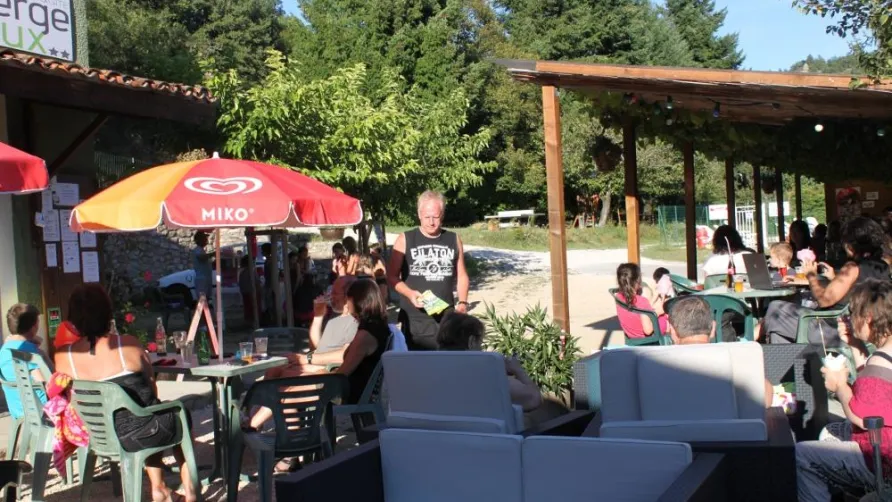Camping Les Berges Du Doux