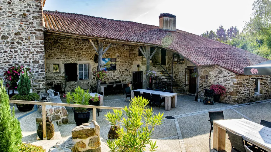 Centre de Vacances Naturiste le Colombier