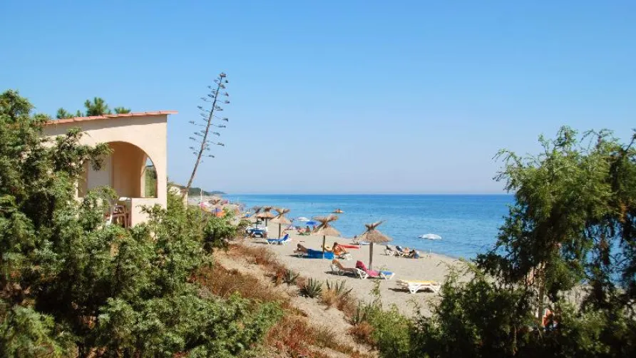 DOMAINE NATURISTE RIVA BELLA