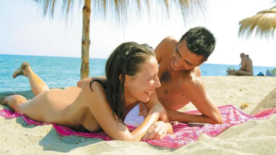 DOMAINE NATURISTE RIVA BELLA