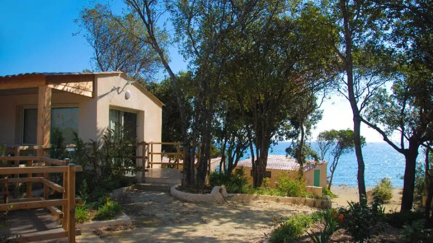 DOMAINE NATURISTE RIVA BELLA