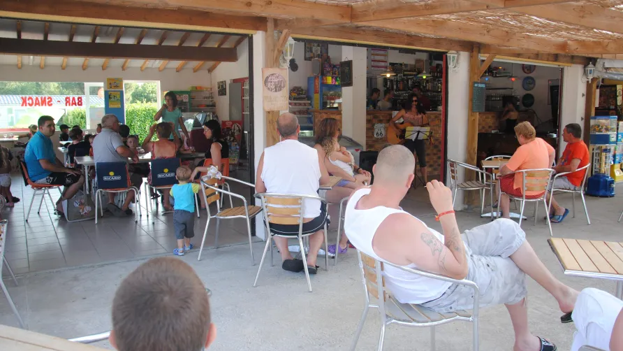 Camping Les Étangs Mina