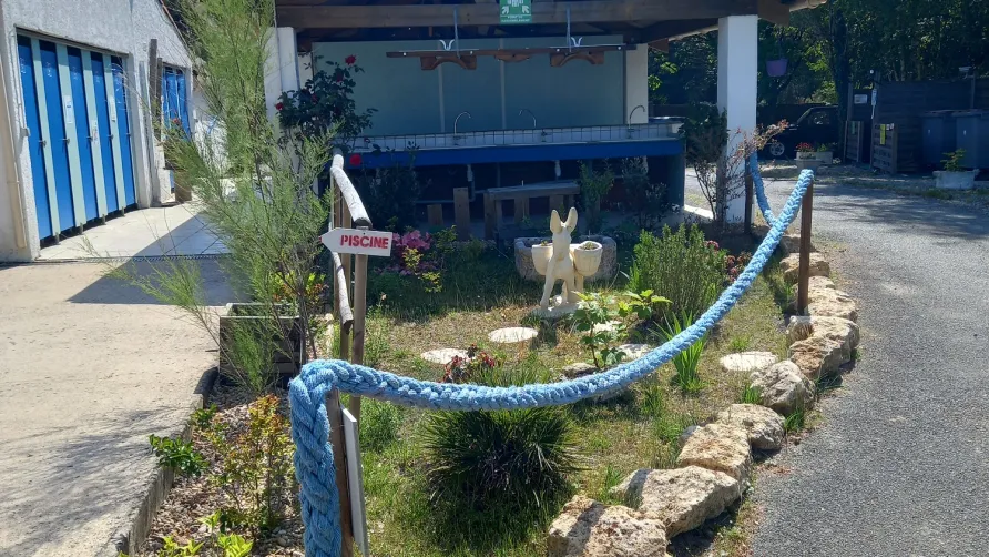Camping Les Étangs Mina