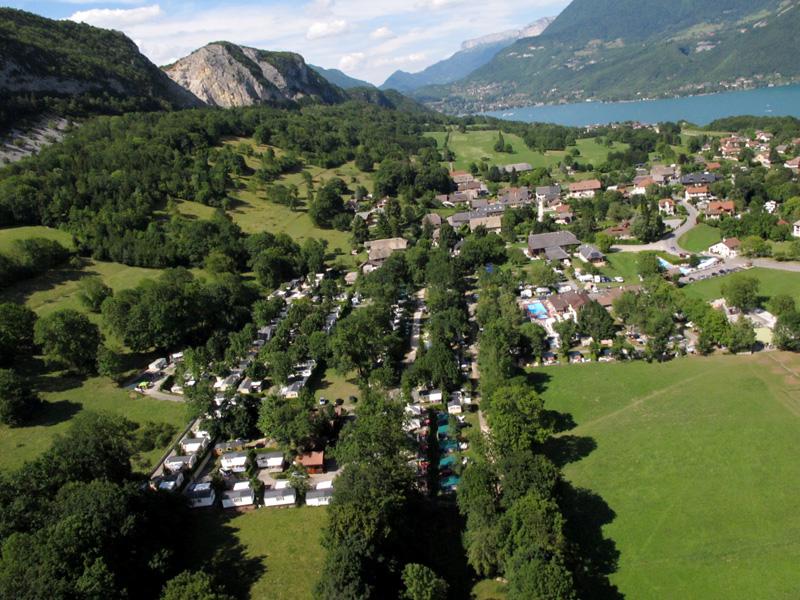 CAMPING LES FONTAINES