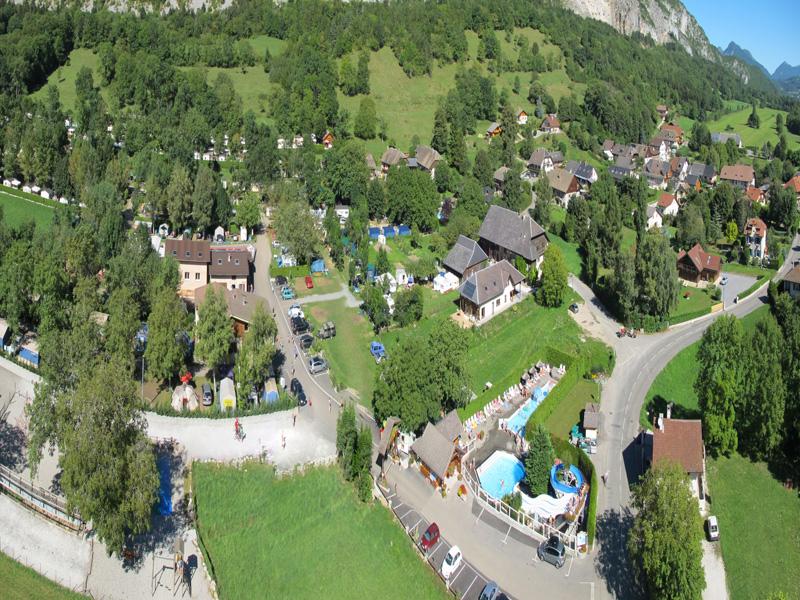 CAMPING LES FONTAINES