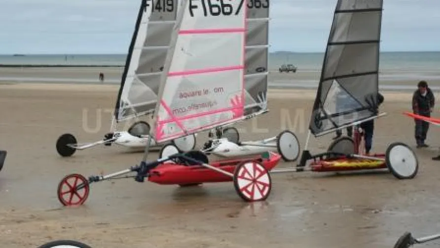 Camping Paradis UTAH-BEACH