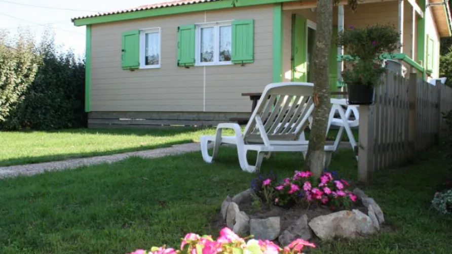 Camping Paradis UTAH-BEACH