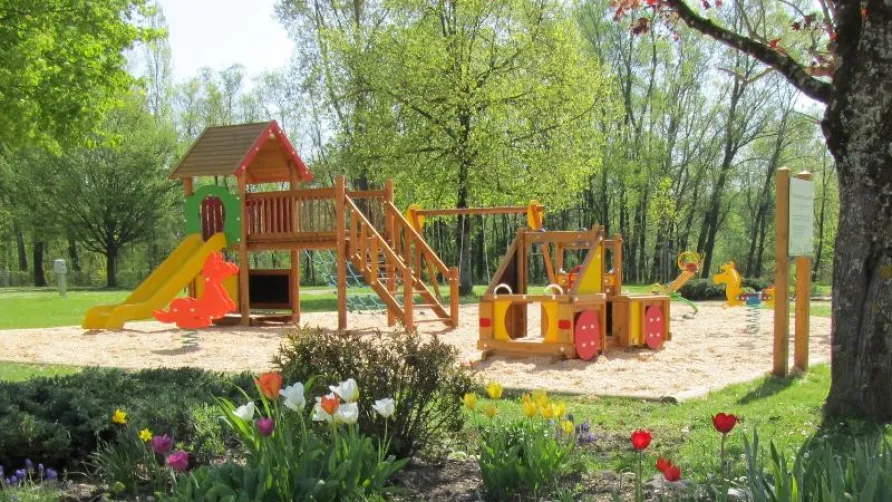 Camping Les Bords du Guiers