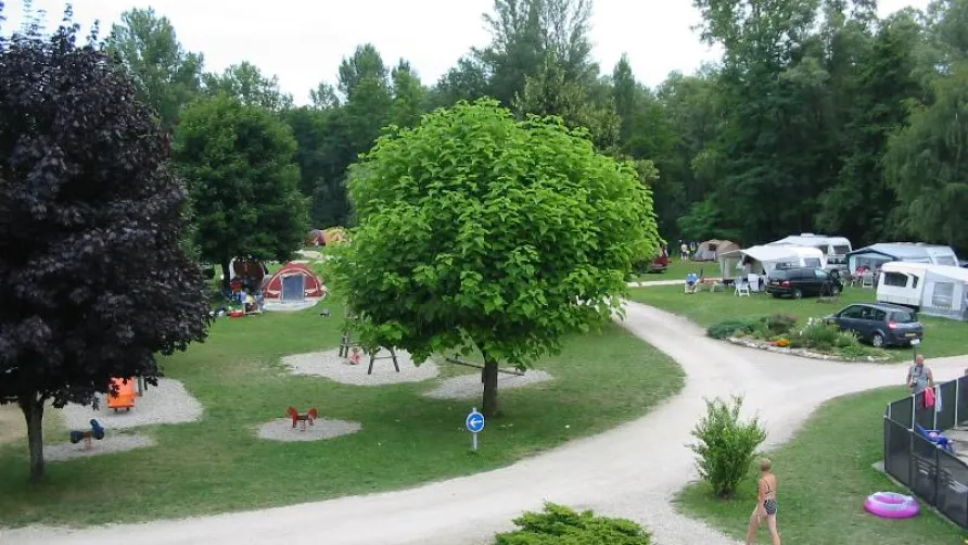 Camping Les Bords du Guiers