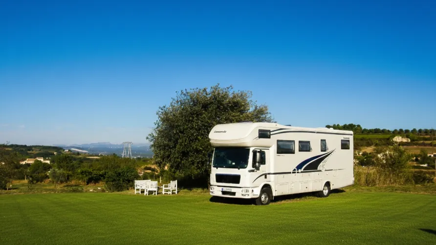 CAMPING LES TRUFFIERES***