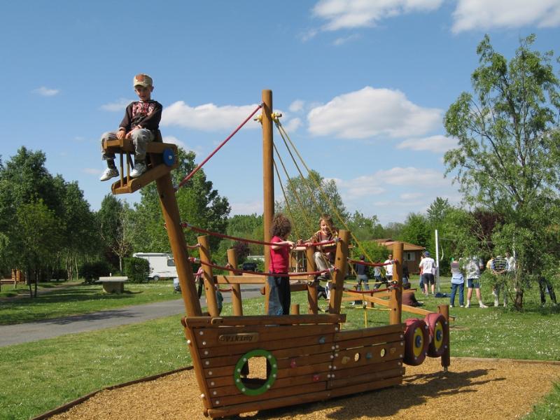 Camping Les Portes Du Beaujolais