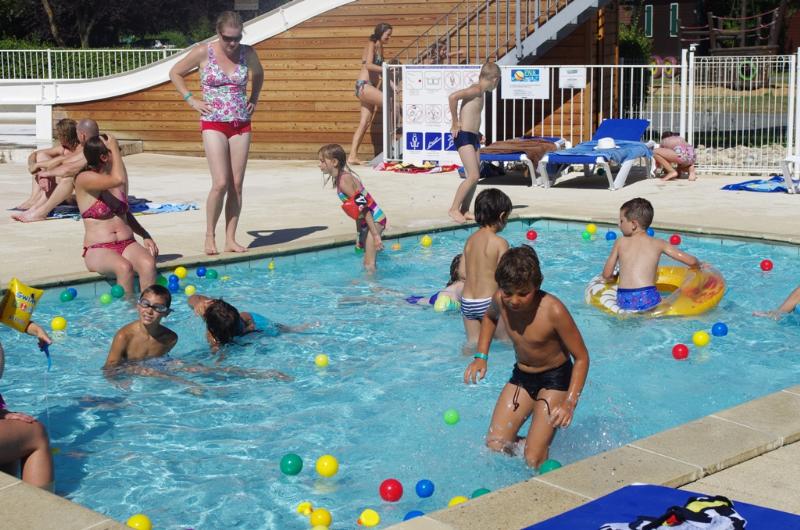 Camping Les Portes Du Beaujolais