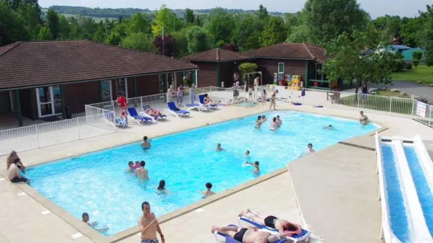 Camping Les Portes Du Beaujolais