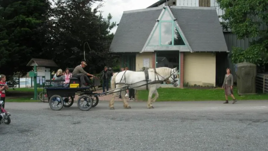 Camping La Ferme de Bouzencourt