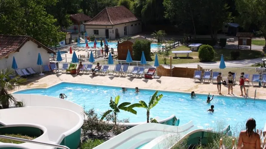 Camping APV La Pélonie