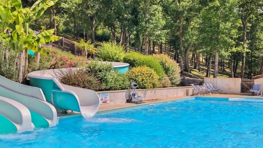 Camping APV La Pélonie