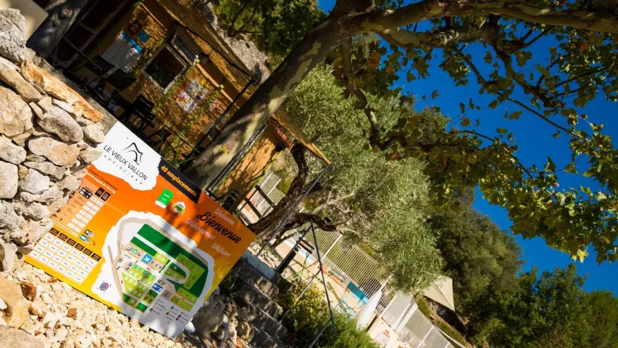 CAMPING LE VIEUX VALLON