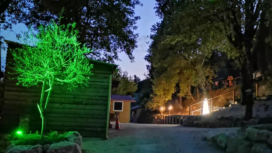 CAMPING LE VIEUX VALLON