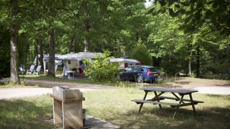 Ushuaïa Villages - Camping au Bois Joli ****