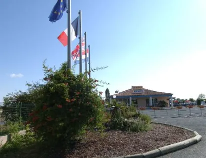 CAMPING DU LAC -