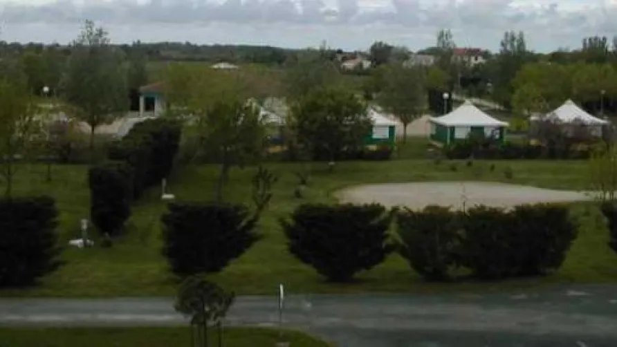 CAMPING DU LAC -