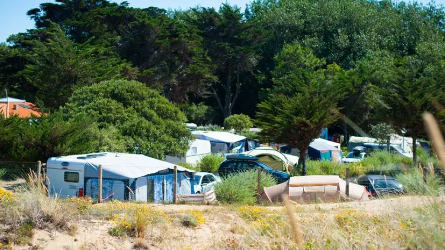Camping Les Cyprès