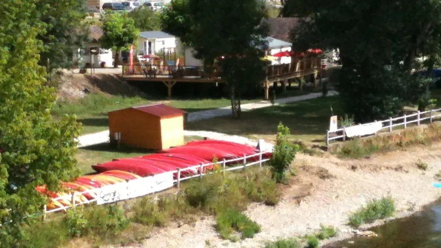 Camping LES OMBRAGES