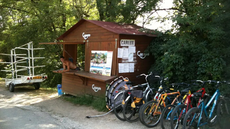 Camping LES OMBRAGES