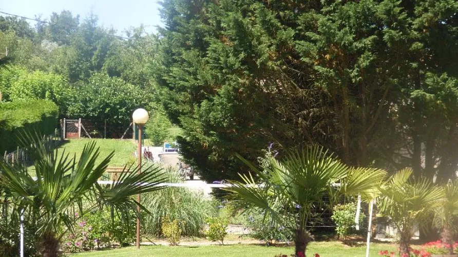 Flower Camping Le Pressoir