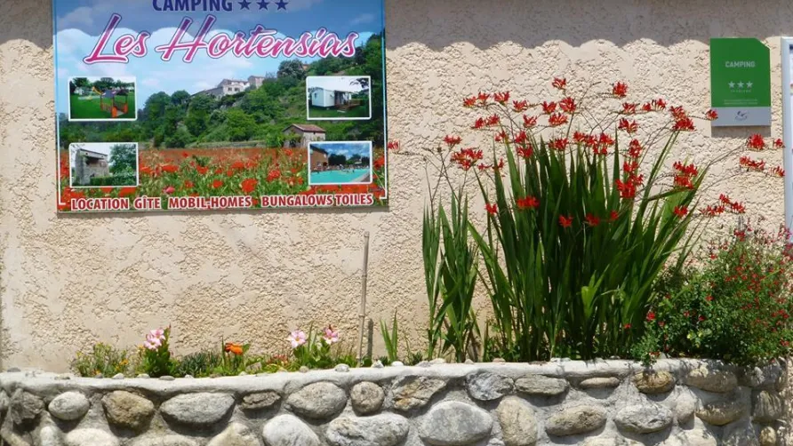 CAMPING LES HORTENSIAS