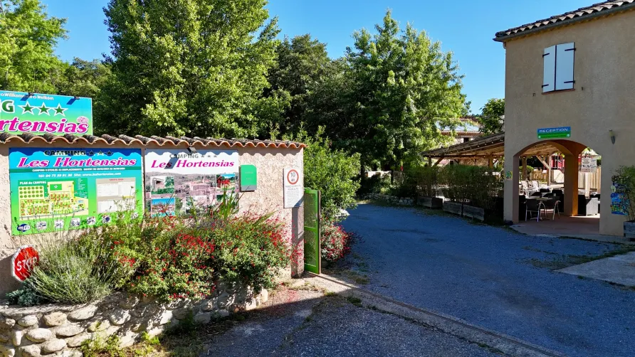 CAMPING LES HORTENSIAS