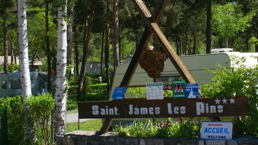 Camping Chalets Résidentiels SAINT JAMES LES PINS