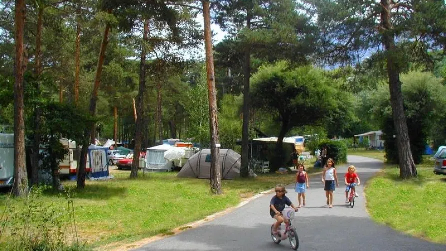 Camping Chalets Résidentiels SAINT JAMES LES PINS