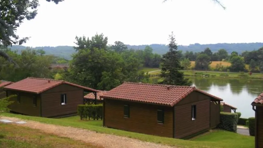 Village Vacances Camping DU LAC
