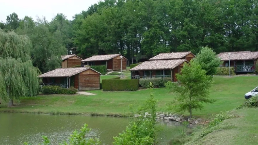 Village Vacances Camping DU LAC