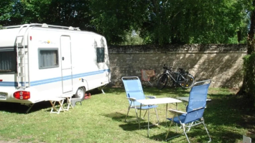 Camping Château de la Rolandière