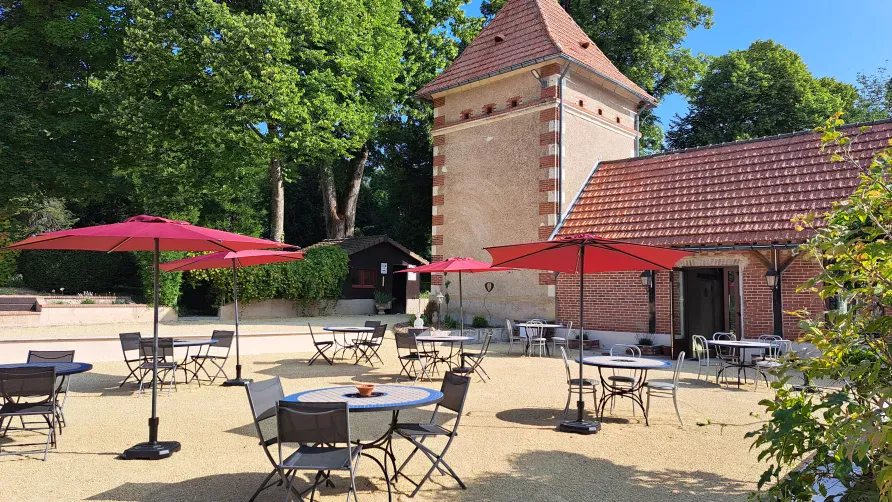 Camping Château de la Rolandière