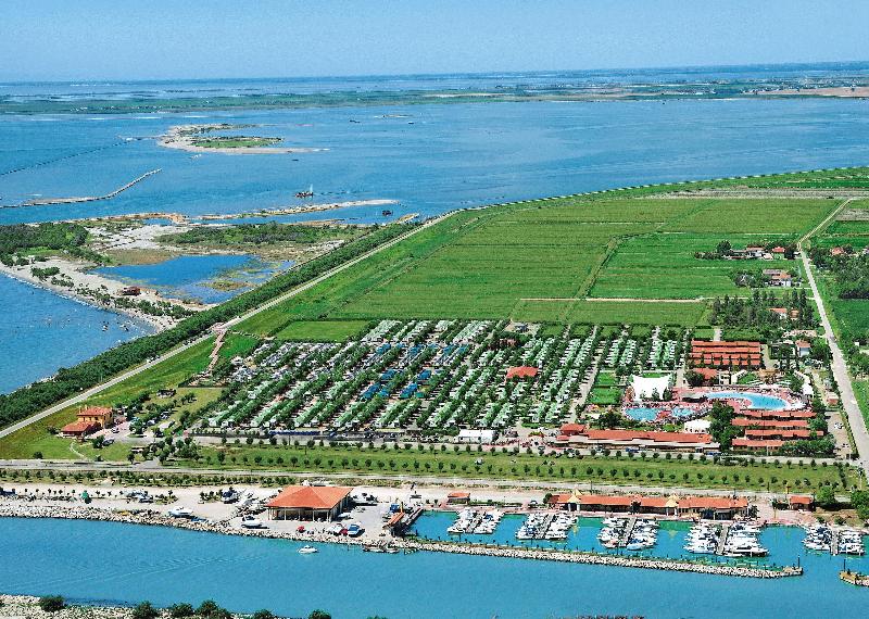 Barricata Holiday Village